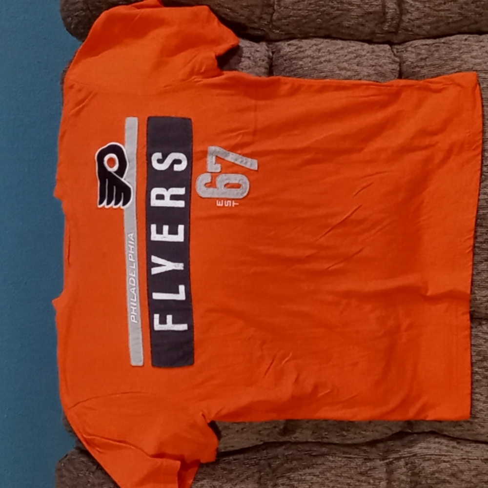 Mens Medium Philadelphia Flyers Shirt